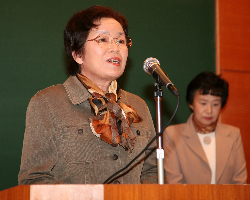 朋友会 会長 永田 嗣代