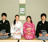 男女比はどれくらいですか?