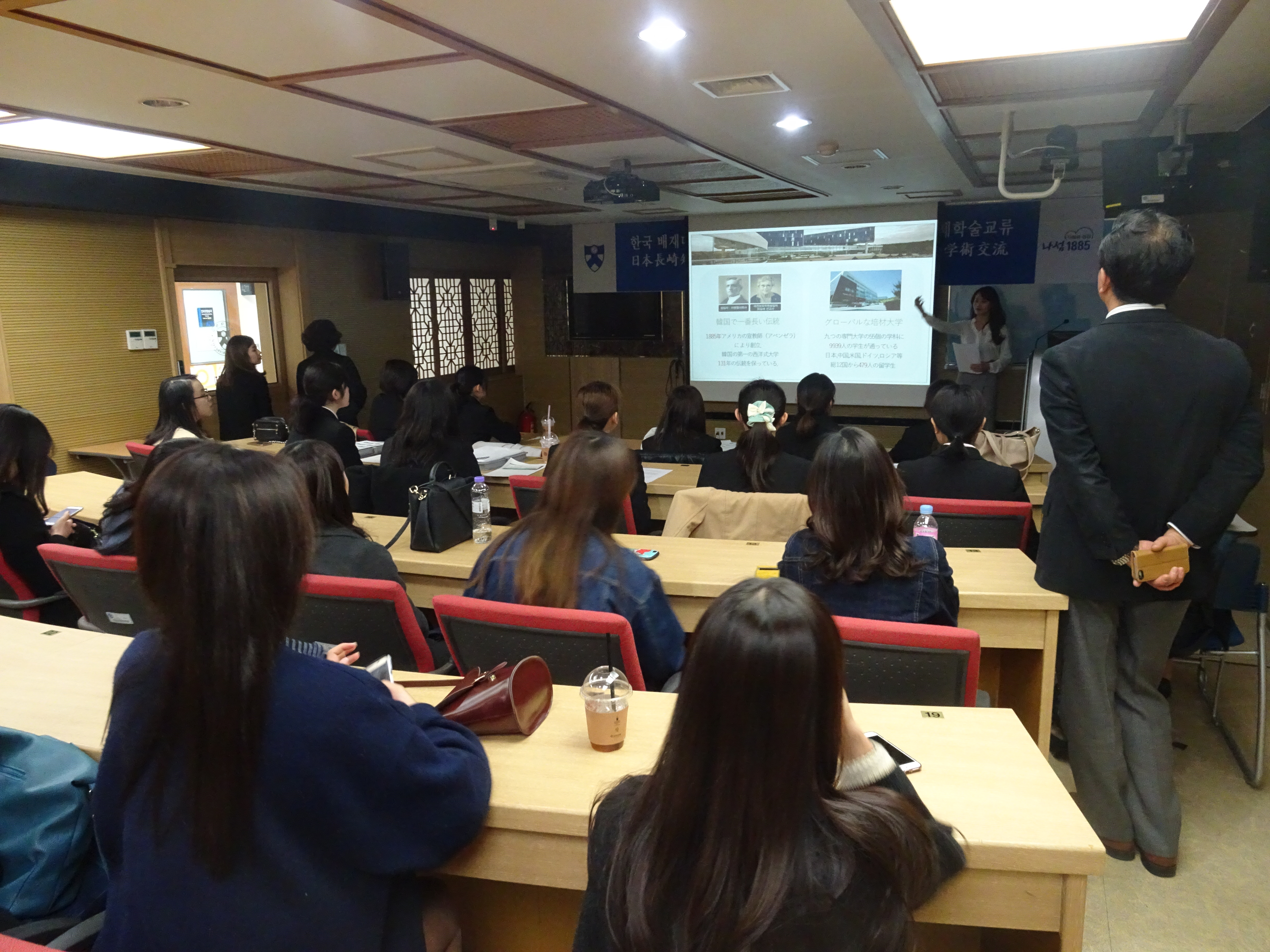 韓国で「グローバルリーダーシップ要請海外研修プログラム」を行いました。